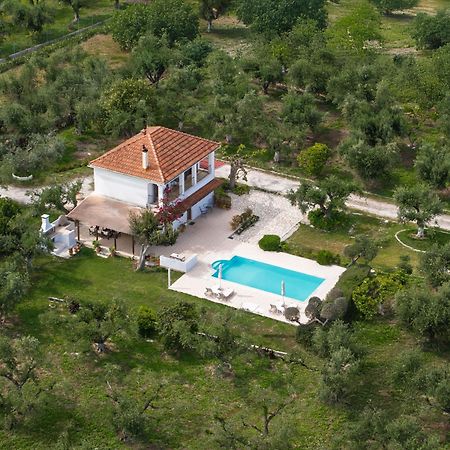 Villa Lola - 3 Bedrooms & Private Pool Lithakia  ภายนอก รูปภาพ