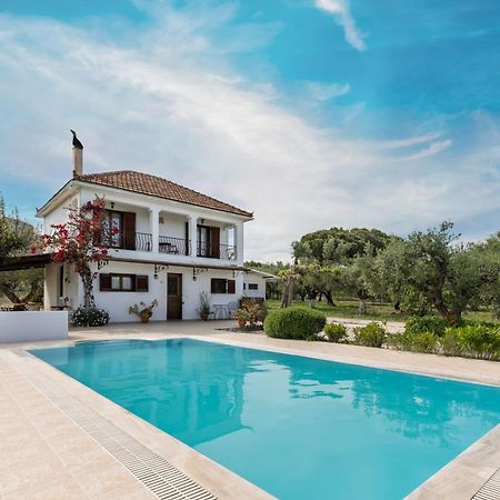 Villa Lola - 3 Bedrooms & Private Pool Lithakia  ภายนอก รูปภาพ
