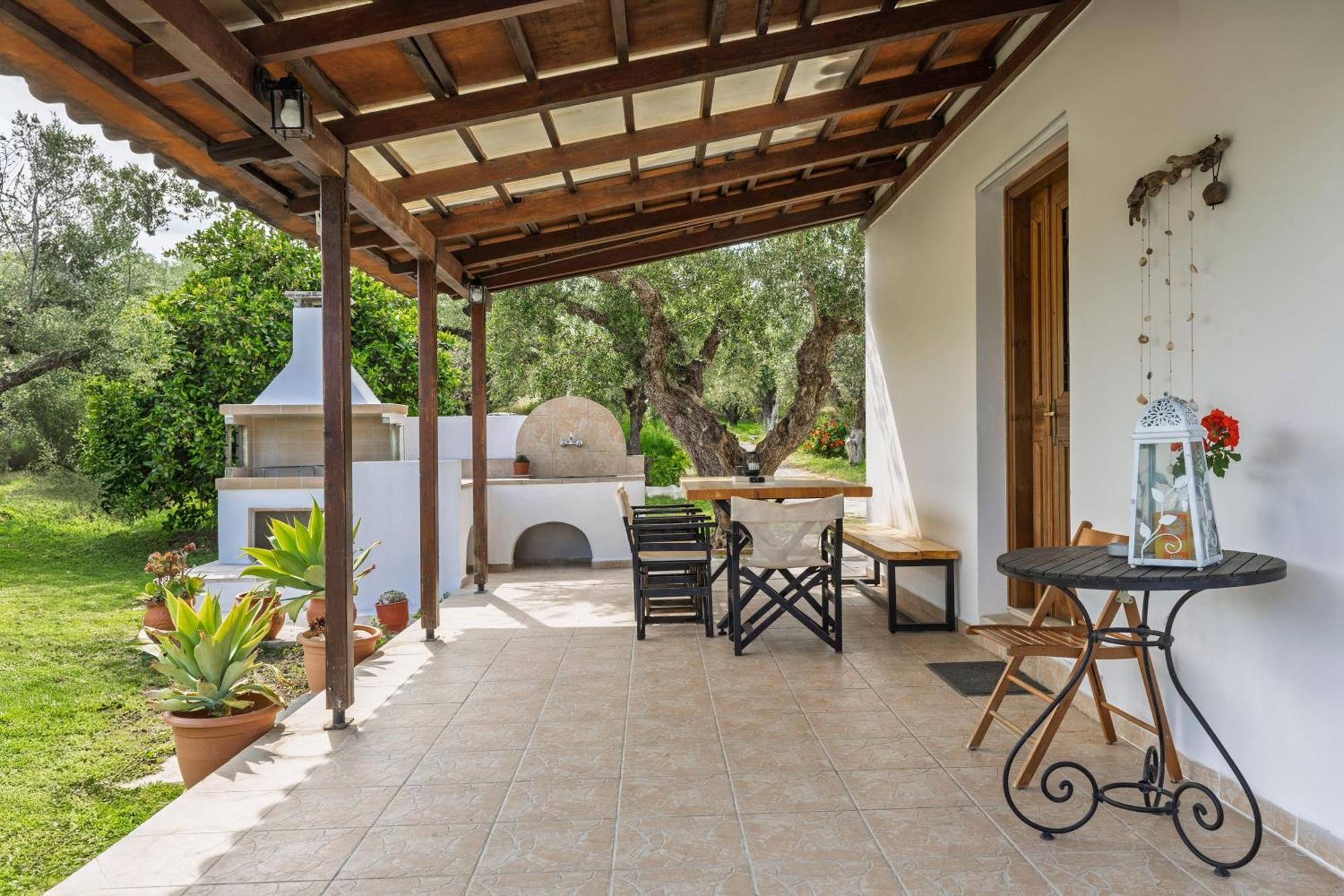 Villa Lola - 3 Bedrooms & Private Pool Lithakia  ภายนอก รูปภาพ