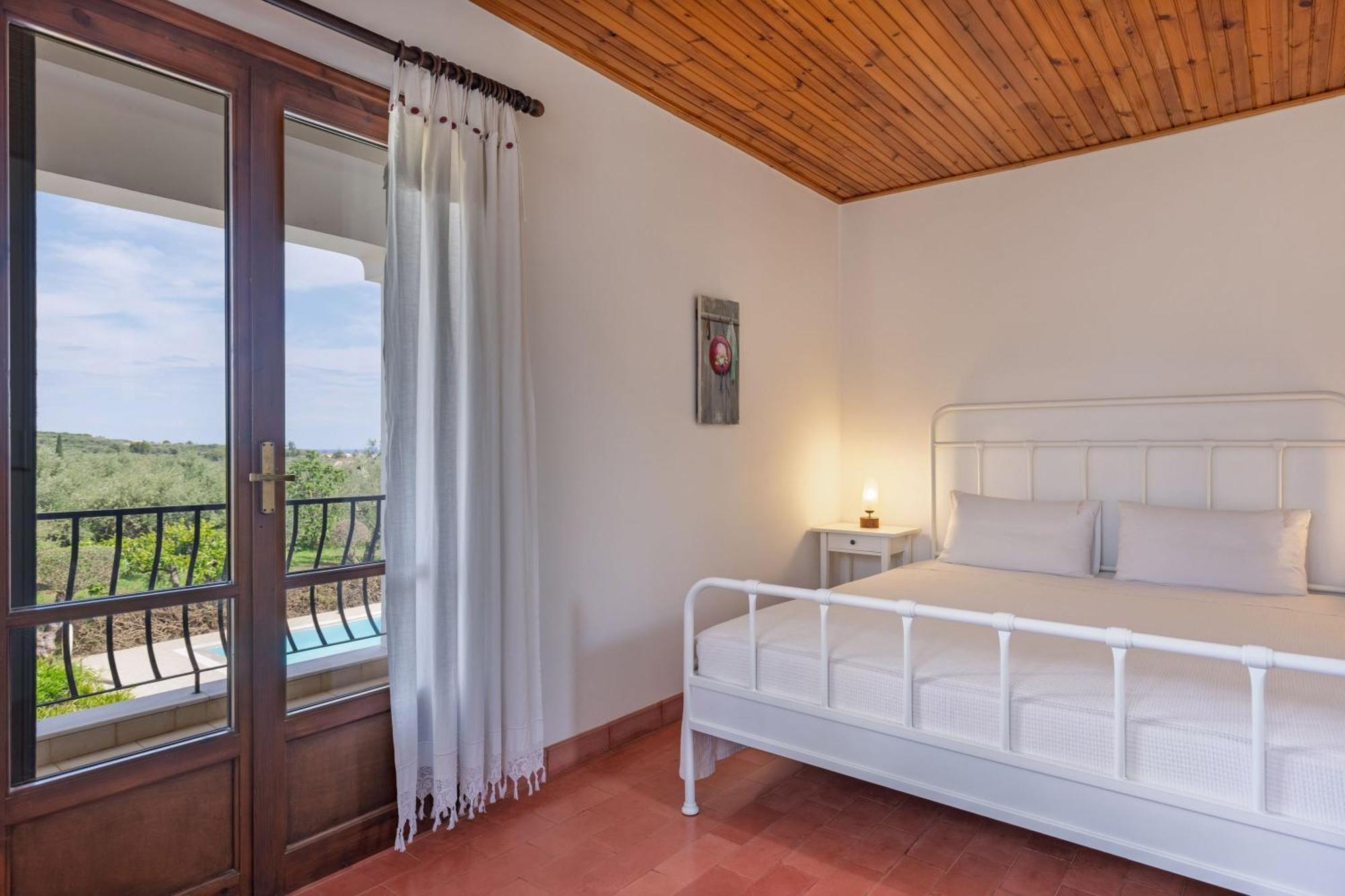 Villa Lola - 3 Bedrooms & Private Pool Lithakia  ภายนอก รูปภาพ