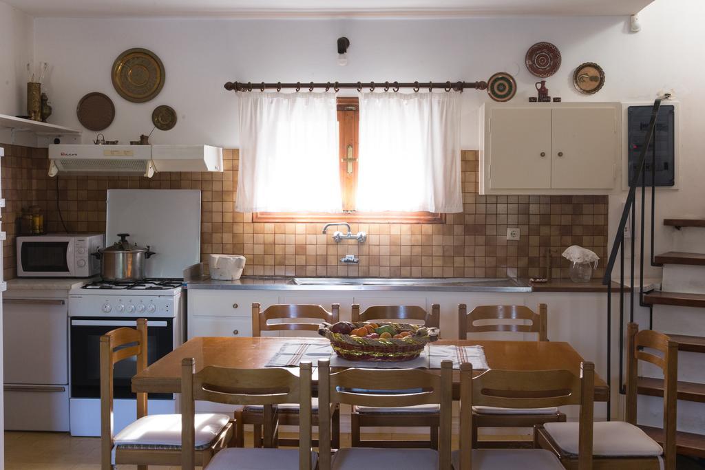 Villa Lola - 3 Bedrooms & Private Pool Lithakia  ภายนอก รูปภาพ